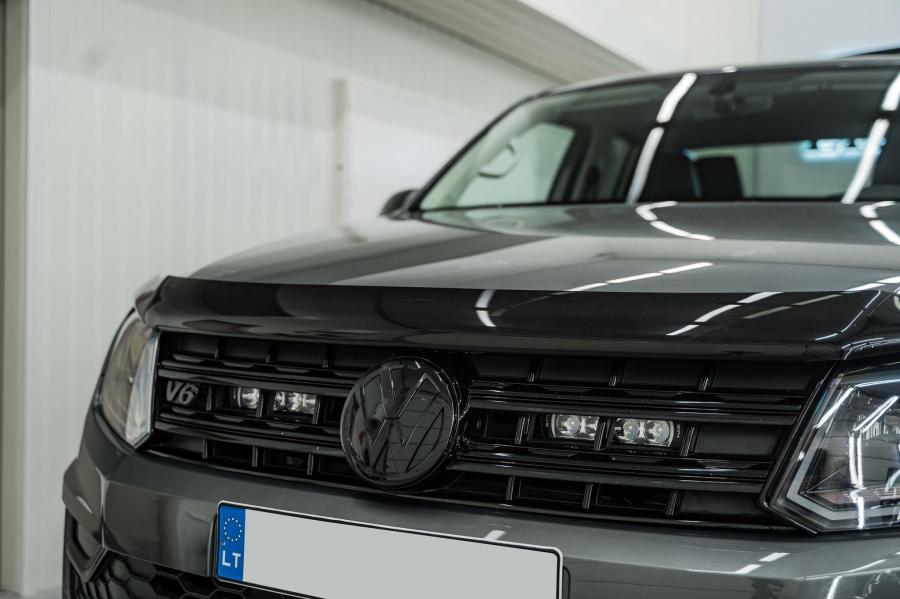 Логотип Volkswagen Amarok Double Cab by Elite Motors 2019 года  (фото 3 из 8)
